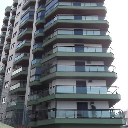 Apartamento Vereda Tropical Guaruja Bagian luar foto